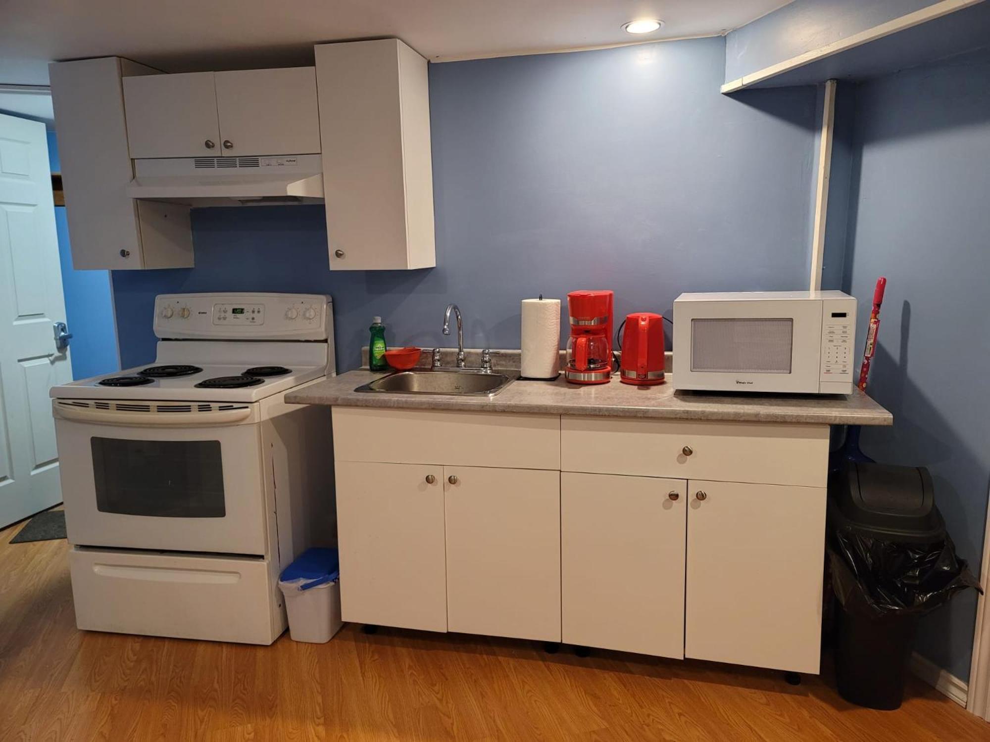 Cosy Basement On The East Side. Apartment