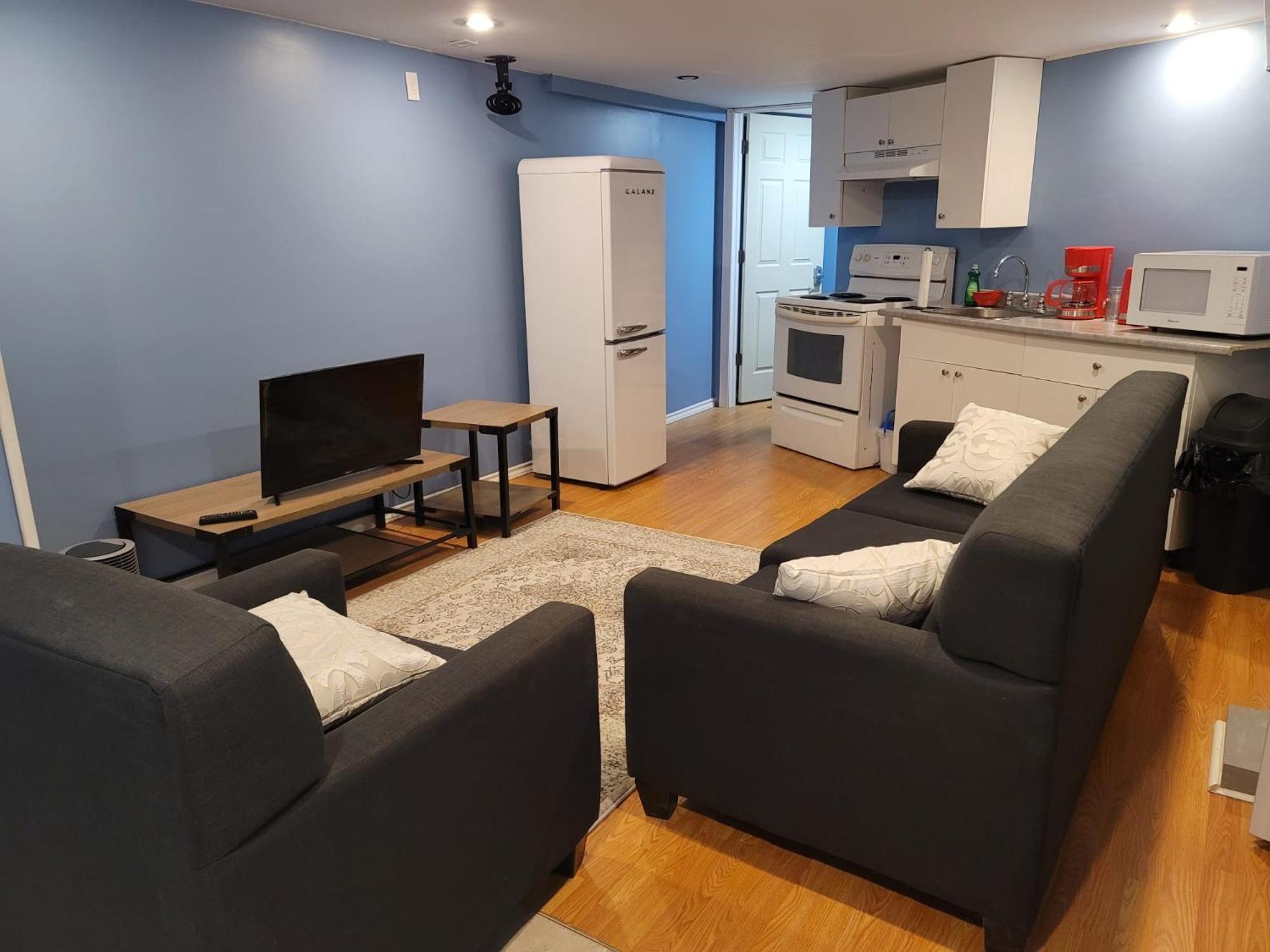 Cosy Basement On The East Side. Appartement Saint-Jean